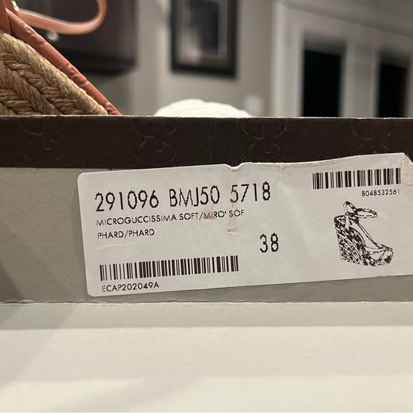 Gucci wedges size 38 - Picture 2 of 5